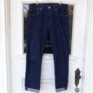 Levi's 501 Dark Blue Washed - Button Fly